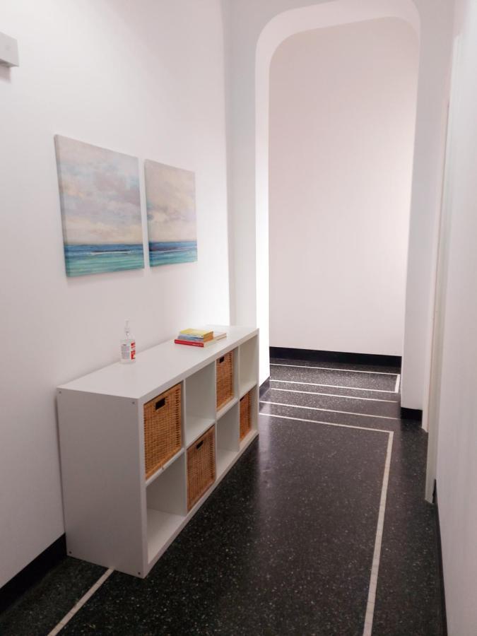 Genova Rooms Brignole D Bagian luar foto